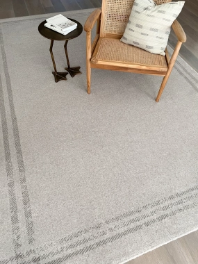 WEŁNIANY DYWAN CALISIA M GRID RIM HOUSE LOVES - PIASKOWY