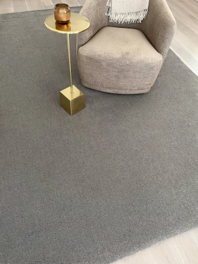 WEŁNIANY DYWAN CALISIA M SMOOTH HOUSE LOVES - ANTRACYT